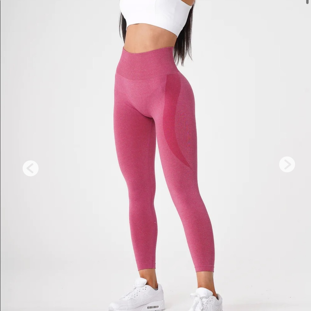 NVGTN Contour Leggings